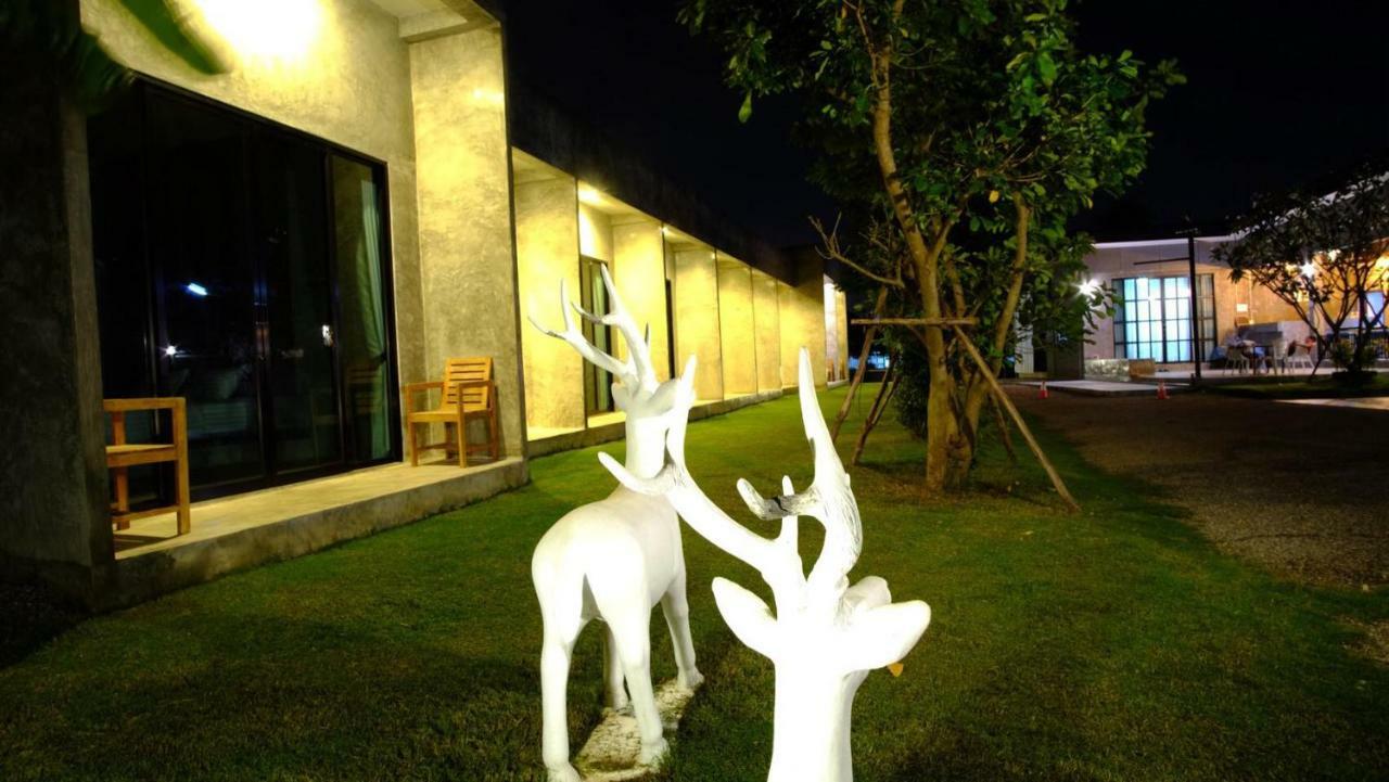 Alinda Resort Phetchaburi Exterior foto